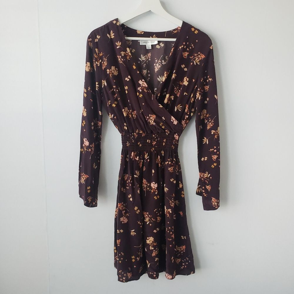 amour vert 100% silk floral Wrap flower long sleeve smocked waist Dress sizw xs